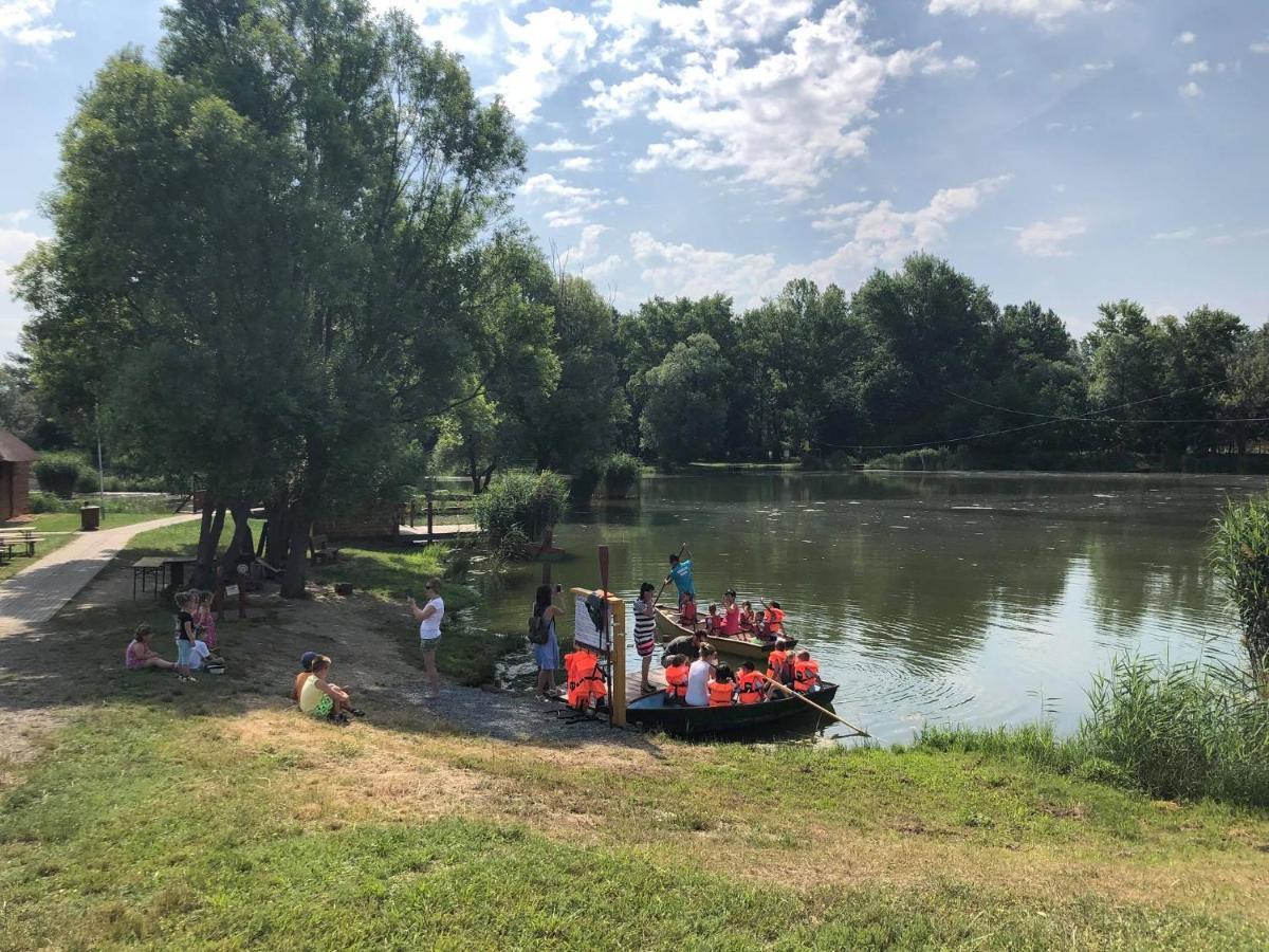 Csodaszarvas Vendégházak Rabahidveg Esterno foto